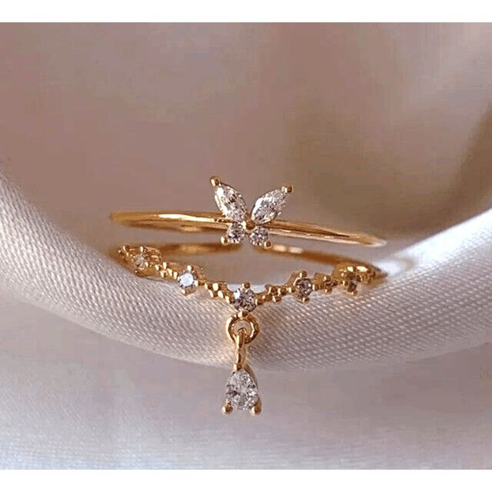 Wicked Silk Dainty Adjustable Floral Flower Crystal Rings-Butterfly w/ Charm
